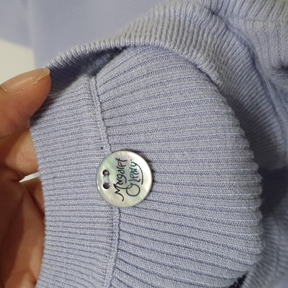 Margaret Oleary Bell Sleeve Sweater - Picture 5 of 7